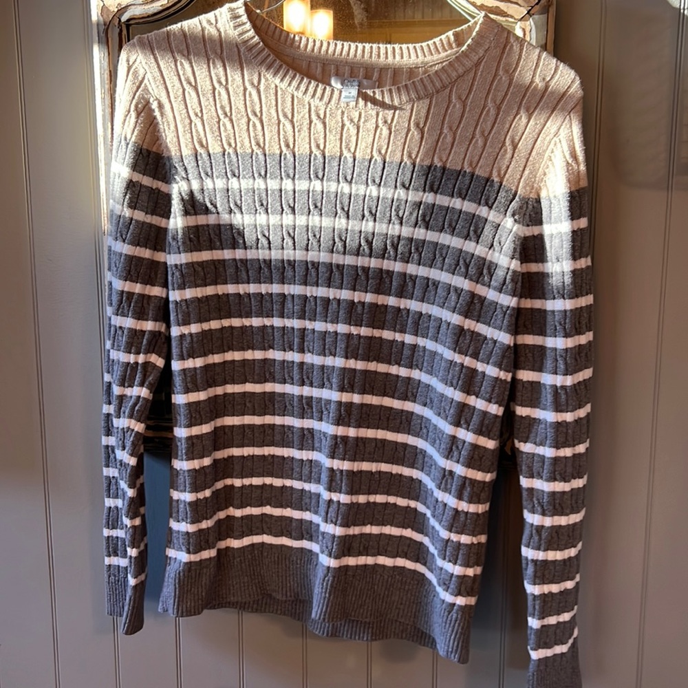 Croft and Barrow cable knit sweater